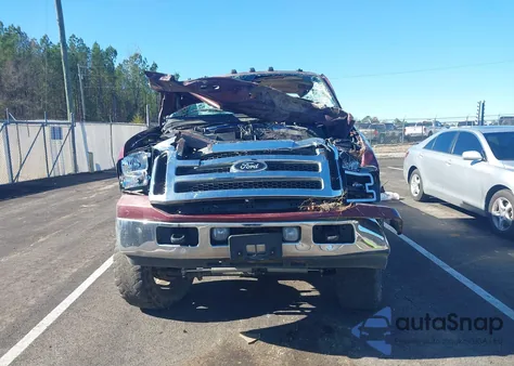 2005 Ford F-250 Lariat/Xl/Xlt z USA, uszkodzony, nr VIN 1FTSW21P65EA75892